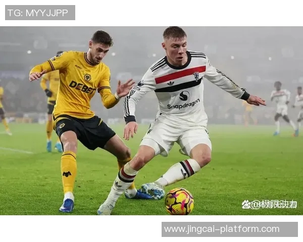 英超激战:曼城大胜那不勒斯红牌争议引发全场热议与激情